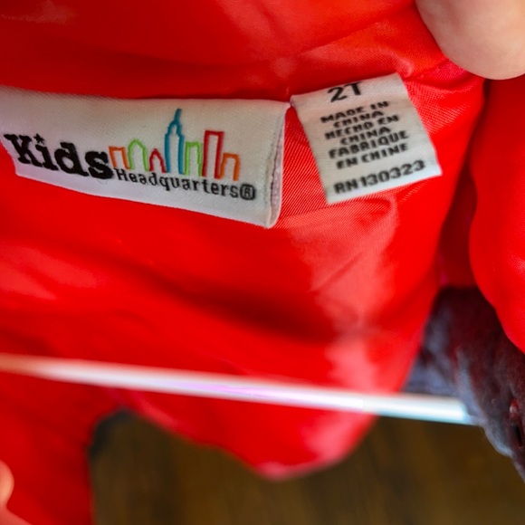 2T puffer vest Never worn - Picture 2 of 2